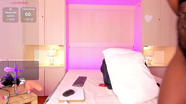 Oshun 444 online show from March 24, 3:56 am