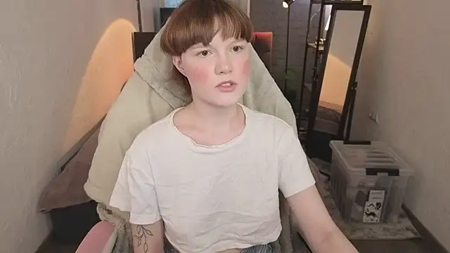  DreamLuna1  online show from March 10, 1:26 pm