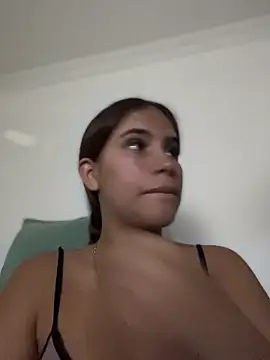 MiluRossee online show from March 25, 6:16 am