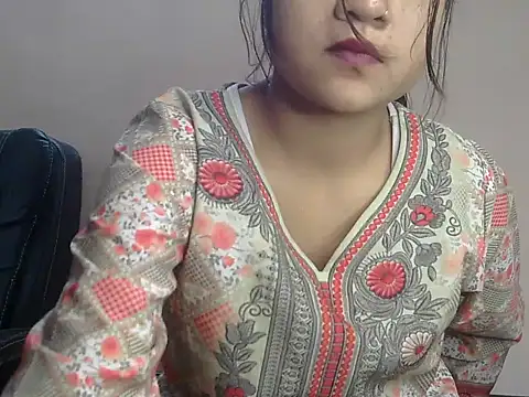 Aani 0 online show from April 9, 7:36 am