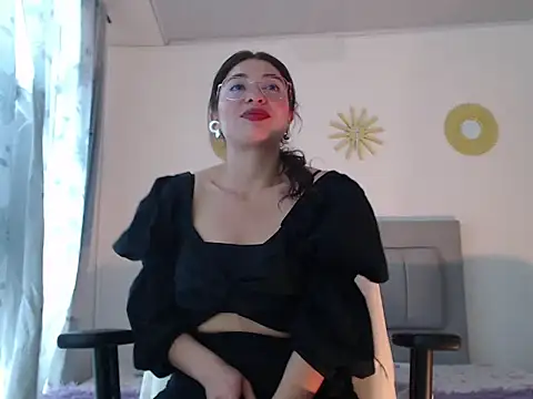 Julietaamado online show from March 20, 3:39 pm