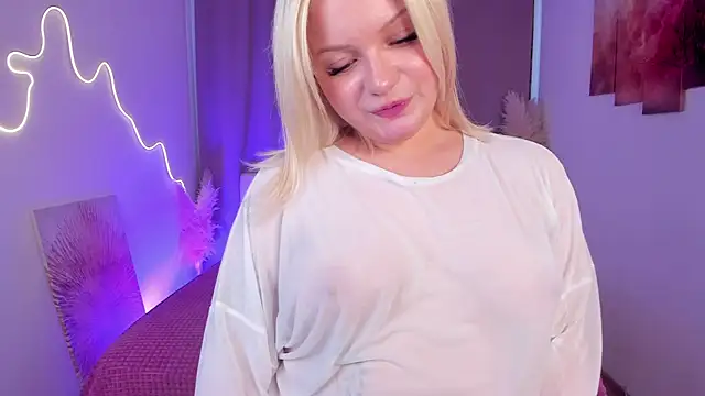 Doris Lee online show from July 18, 1:57 pm