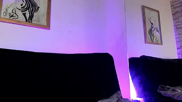  Macadamiia  online show from March 3, 7:25 am