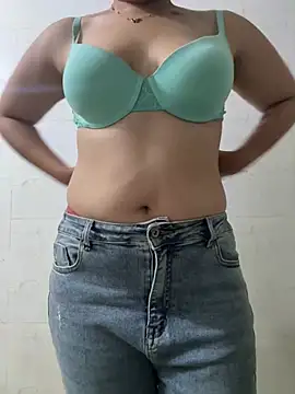 Crazyforyou143 online show from June 19, 6:33 pm