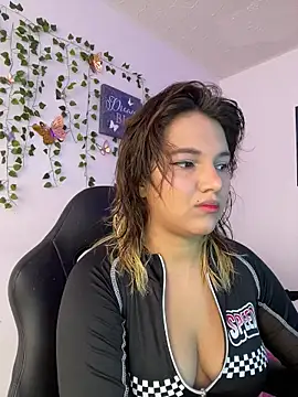 aurora bela online show from March 22, 4:13 pm