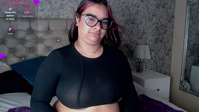 EmeelyMuller online show from March 18, 6:18 am