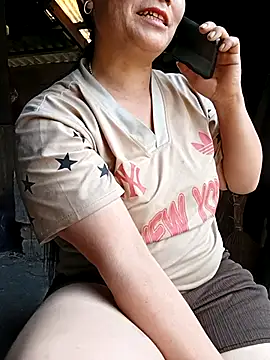 Lindxx-hot online show from April 13, 8:26 am