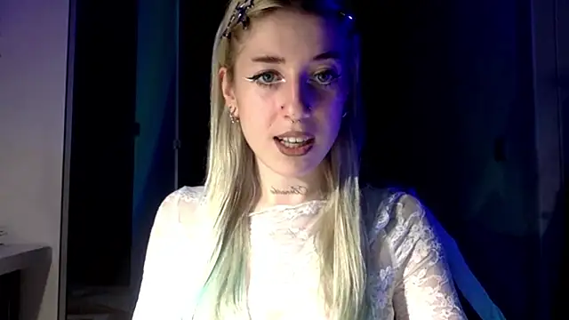 EmmyWet online show from March 25, 8:34 pm