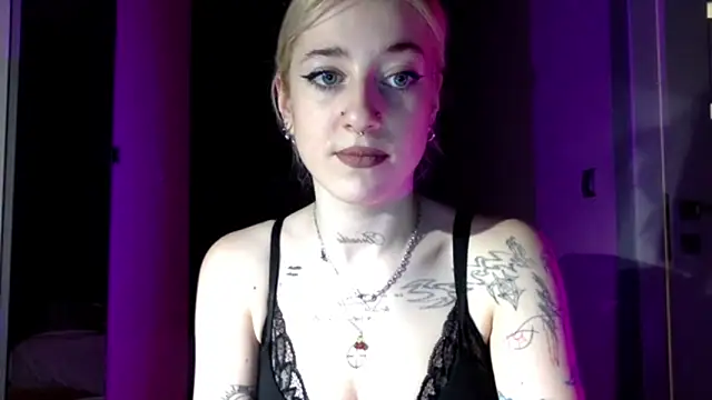 EmmyWet online show from April 10, 7:20 pm