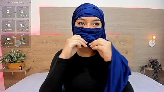  jennaa online show from March 11, 8:11 pm