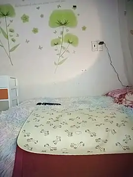 Meow cute online show from May 27, 3:42 pm