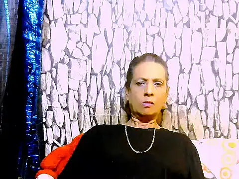 Hot queen58 online show from May 4, 6:39 am