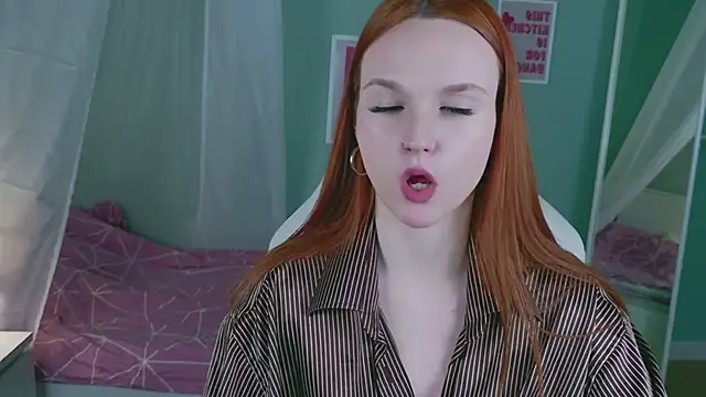 Nami Umi online show from March 18, 9:53 pm