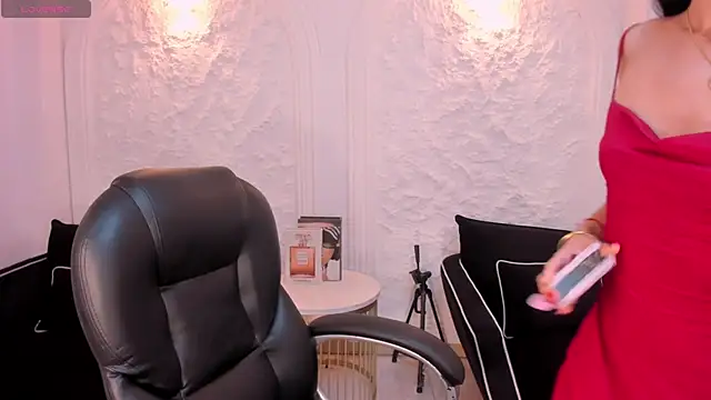 JasminBlake online show from April 18, 3:31 am