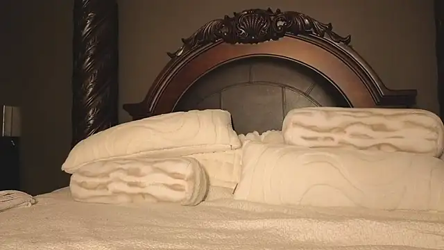 AllOiledUp online show from March 17, 2:59 am