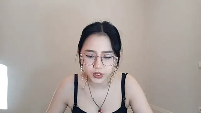 SolvedGlobe online show from March 30, 1:11 pm