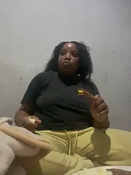 friendlybitch22 online show from June 12, 5:10 pm