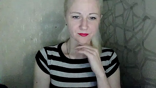 Katerina-Kissa online show from May 30, 7:21 pm