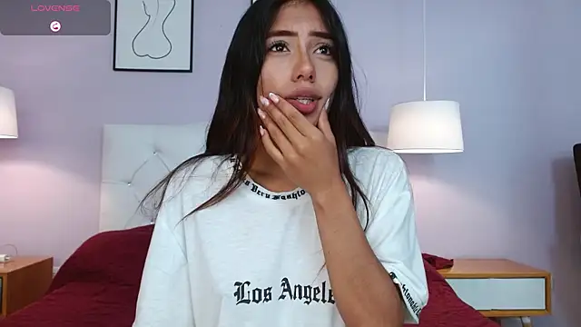 Cataleyaa23 online show from March 20, 7:30 pm