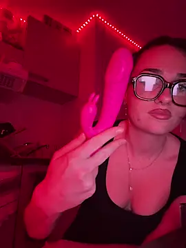 Claraaaaa06 online show from March 31, 7:58 pm