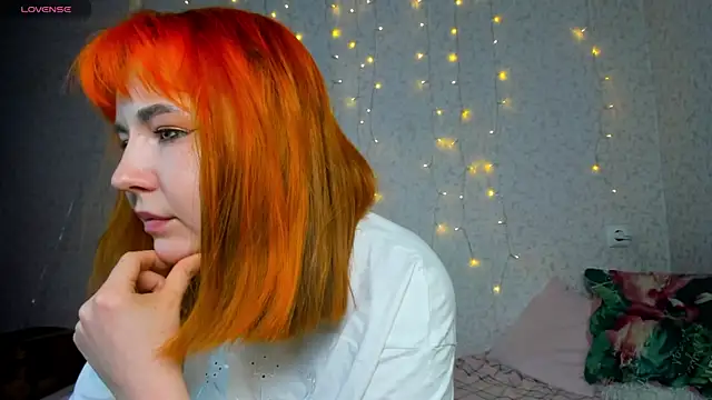 SweetsforLily online show from April 2, 12:13 pm