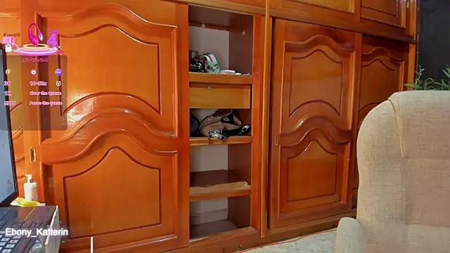 ebony katterin online show from April 13, 12:06 pm