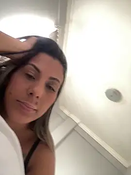 kifanyy online show from May 4, 12:53 pm