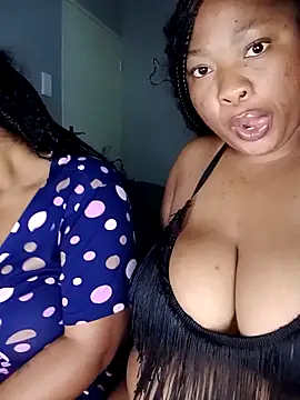 ChubbySpiderx online show from April 9, 9:09 pm