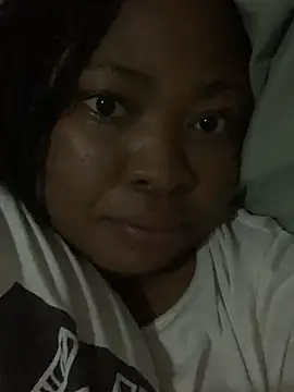 ChubbySpiderx online show from April 24, 5:38 pm