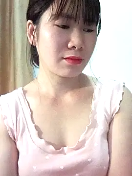 Bondgirl 9 online show from April 13, 9:59 pm