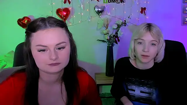 miss courtney  online show from April 5, 10:47 am