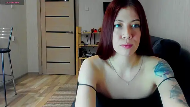 ooopsybritney online show from March 18, 8:03 pm