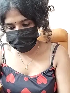 Sunitha28 online show from March 30, 6:51 pm