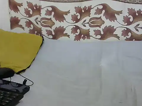 Sweetheart8889 online show from April 13, 5:14 pm