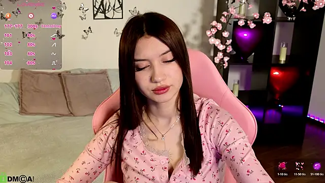 Sugar Kitten12 online show from April 19, 12:43 am