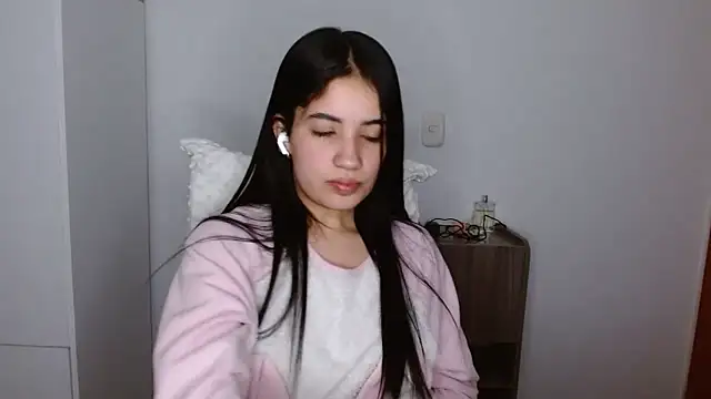 Lucy engel online show from April 11, 10:41 am