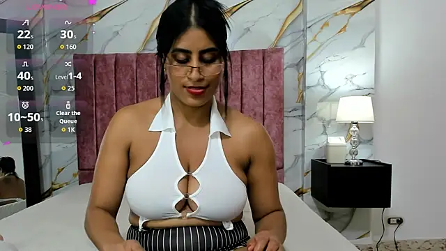 sachaNoir online show from March 25, 7:28 pm