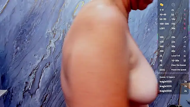 Milf Drip online show from April 18, 7:07 pm