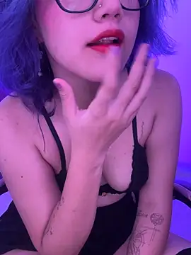 reicos  online show from April 7, 8:55 pm