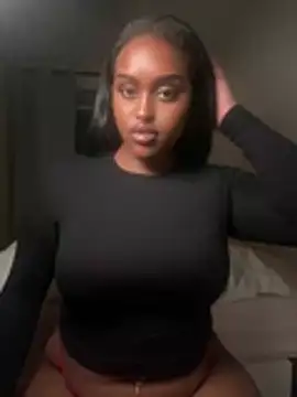 Realriyaaa online show from July 25, 12:39 am
