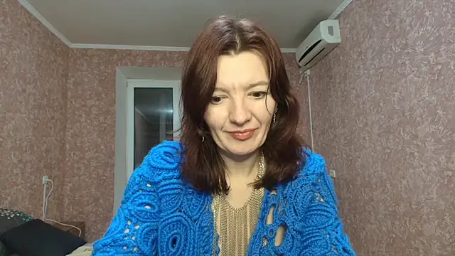 Bonnie Naughtyy online show from April 18, 7:58 pm