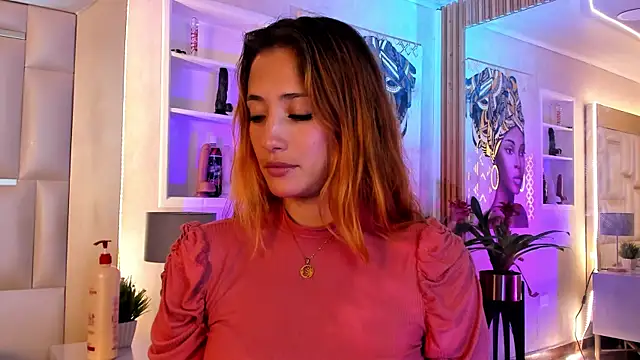 ZoeTaylorl online show from April 18, 11:24 am