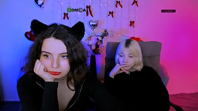  sabrina moore online show from April 18, 8:50 am