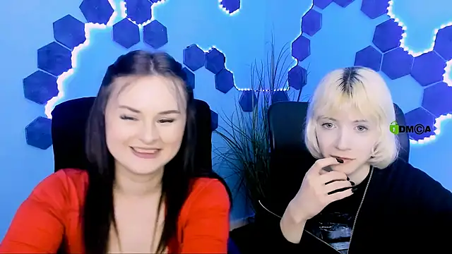  sabrina moore online show from April 7, 9:11 am