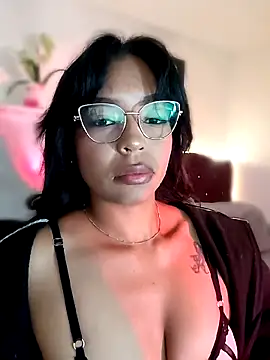 nathyjonees online show from June 11, 10:23 am