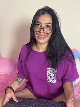 Charlothe1 online show from April 15, 2:56 am