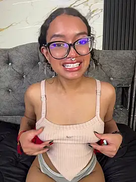 Bunny fire online show from April 16, 9:39 pm