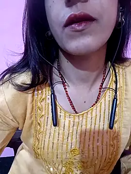 SizzlingHot online show from May 7, 4:32 pm