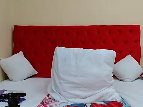 TamaraDee4papi online show from April 21, 9:22 pm