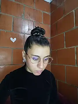 Amanda x1 online show from July 2, 6:36 pm